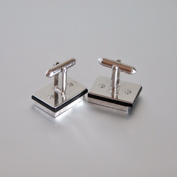 Vtg Modern Swank Cufflinks Silver Tone Initial R - Picture 2 of 3